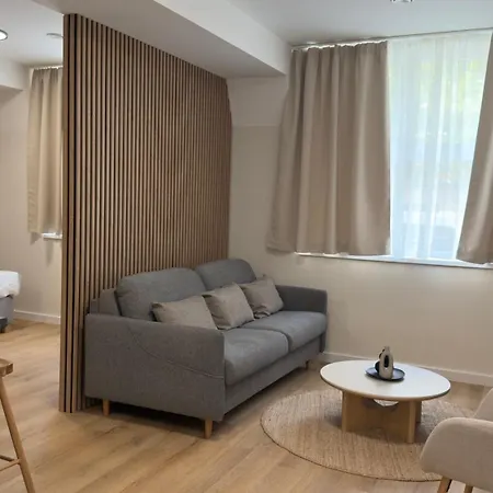 Ah Anicka Apartment *